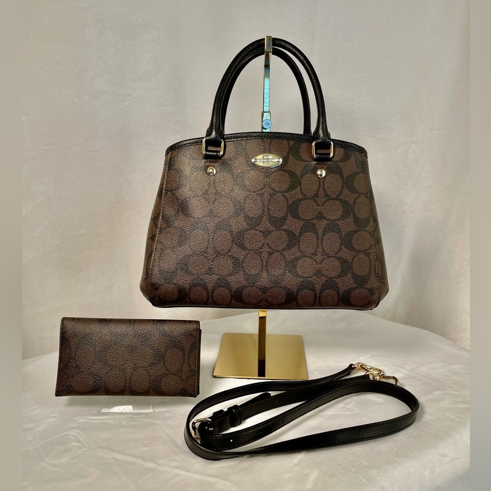LIKE NEW!! Coach handbag with matching wallet and shoulder strap